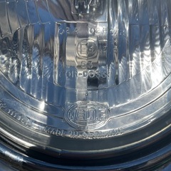 バイクのヘッドライトの画像