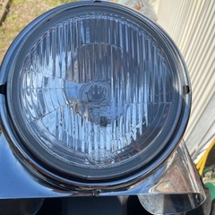 バイクのヘッドライトの画像