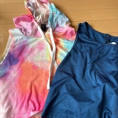 スポーツウェア2点、靴下セットの画像