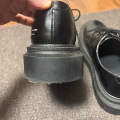 GU✖️UNDERCOVERコラボシューズの画像