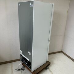 伊勢崎店【現状品】ji11-53 Hisense ハイセンス ノンフロン冷凍冷蔵庫 HR-D1701-W 2024年製の画像