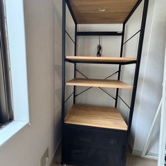 収納家具の画像