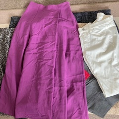 スカート6枚ズボン4枚　200円①の画像