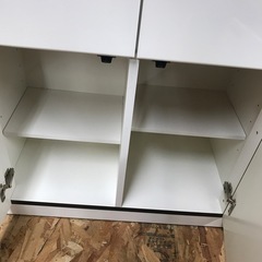 ジャングルジャングル貝塚店　食器棚　2枚扉　スリム　ホワイト　貝塚市　二色浜　リサイクルショップの画像