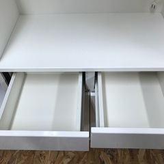 ジャングルジャングル貝塚店　食器棚　2枚扉　スリム　ホワイト　貝塚市　二色浜　リサイクルショップの画像