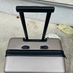 無印良品キャリーケース75Lの画像