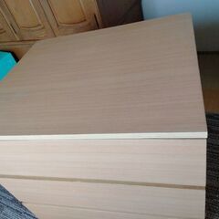 【無料】木製　3段引き出しの画像