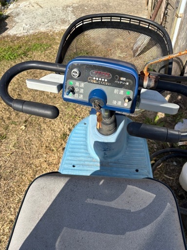 セニアカー　シルバーカー