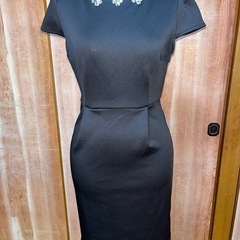 dazzy シンプルワンカラータイトミニドレスの画像