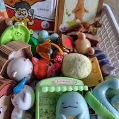 マックのおもちゃ　ハッピーセット　まとめ売り　絵本の画像