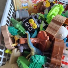 マックのおもちゃ　ハッピーセット　まとめ売り　絵本の画像