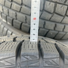 スタッドレスタイヤ　　ホイール付きの画像