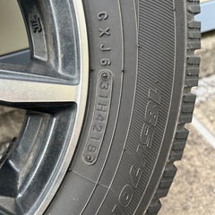 TOYOTIRESスタッドレスタイヤ185/70R14アルミホイールの画像