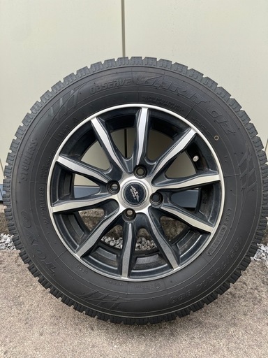 【値下げしました】TOYOTIRESスタッドレスタイヤ185/70R14アルミホイール 4本