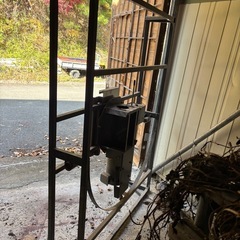 レザーコンテナ　もみ運搬機の画像