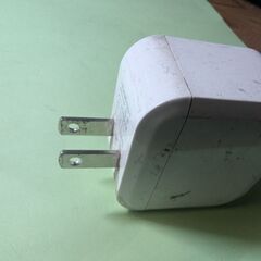 （中古）スマホ充電器（2ポート）の画像