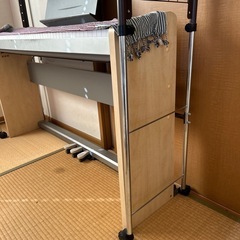 電子ピアノ用ラックの画像