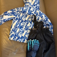 スノーウェア120、手袋の画像