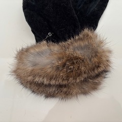 チャーム付き手袋の画像