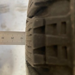 バリ山美品‼️スタッドレスタイヤ　２０５／６５Ｒ１５　ブリジストンVRX　の画像