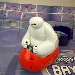 ベイマックス　ハッピーライド　おもちゃの画像
