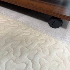 キャスター付きテレビ台の画像