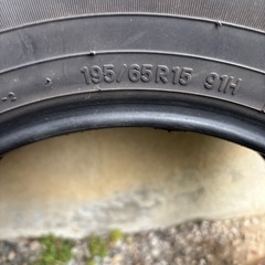 195/65/15タイヤセットの画像
