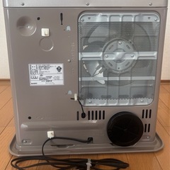 石油ファンヒーターの画像