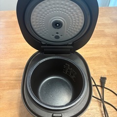 YAMAZEN 炊飯器 黒  12月15日までの画像