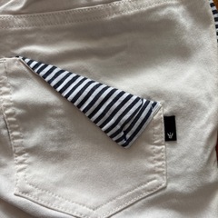 長ズボン　サイズ130 新品未使用の画像