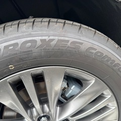 新型アルファード40系　純正ホイールとタイヤの4本セットの画像