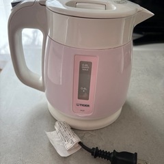 【引越しのためお譲りします】ケトルの画像