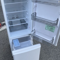 【RKGRE-600】特価！三菱/168L 2ドア冷凍冷蔵庫/MR-P17E2H-W/中古品/2023年製/店頭引取推奨商品/弊社近隣有料配達も可の画像