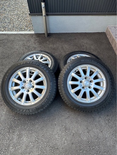 スタッドレスタイヤホイール付き4本