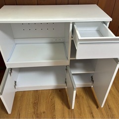 食器棚　ホワイトの画像