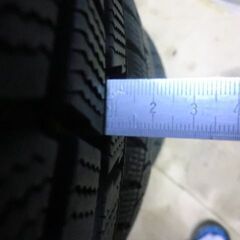 トヨタボクシー　スタッドレスタイヤ195-65-15　Japan　ダンロップ製の画像