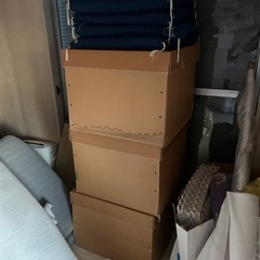 座布団　たくさん　飲食店　和食の画像