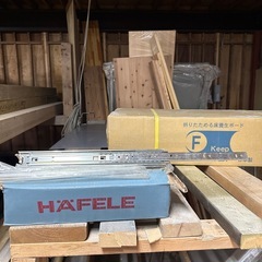 スライドレールの画像