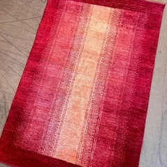 ギャッベ ギャベ 絨毯 ラグ マット 玄関マット 室内 屋内 ウール 手織り ハンドメイド イラン 赤 レッド オレンジ グラデーション 厚手 北欧 ナチュラル おしゃれ インテリア ギャッペの画像