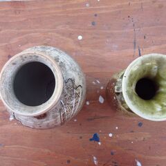 古い花瓶２つセットの画像