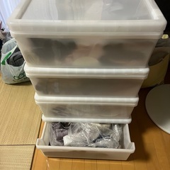 衣装ケース三段&四段
の画像