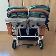 エアバギーベビーカー双子用　の画像