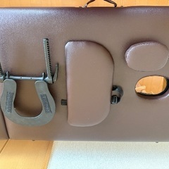 マッサージベッド（高さ調整可能）の画像