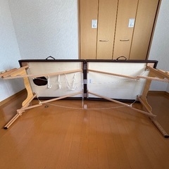 マッサージベッド（高さ調整可能）の画像