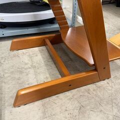 J3262　【リユースのサカイ柏店】　　ベビーチェア　木製の画像