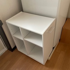 交渉中、洗濯機と棚の画像