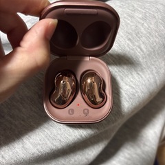 BluetoothイヤホンGALAXYの画像