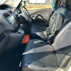 H28年式　セレナ　ハイウェイスターVセレクションプラスセーフティⅡHV　純正８インチナビ　フリップダウンモニター！の画像