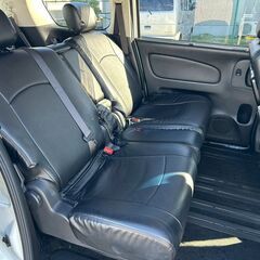 H28年式　セレナ　ハイウェイスターVセレクションプラスセーフティⅡHV　純正８インチナビ　フリップダウンモニター！の画像