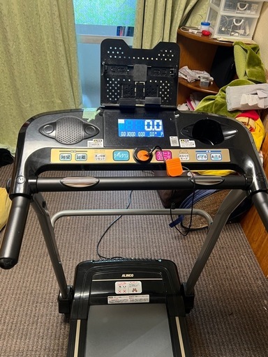 折りたたみ可能ランニングマシン